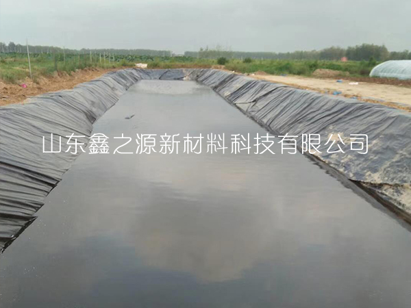 鋪設(shè)hdpe土工膜時可進行無縫連接嗎？