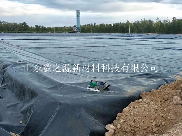 水產(chǎn)養(yǎng)殖池塘鋪設(shè)養(yǎng)殖防滲膜須注意哪些？