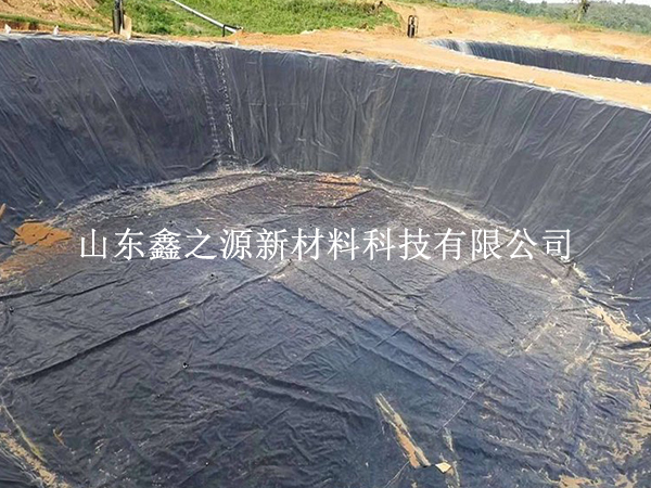 提升沼氣池防滲膜施工速度：科學(xué)施策，高效筑牢防滲防線